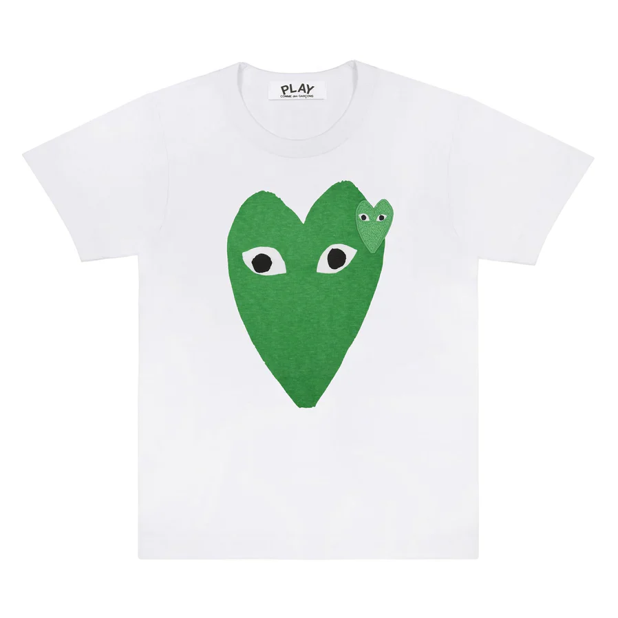 PLAY T-Shirt Large Green Heart and Emblem